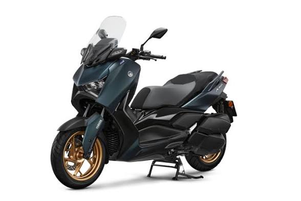 XMAX 300cc
